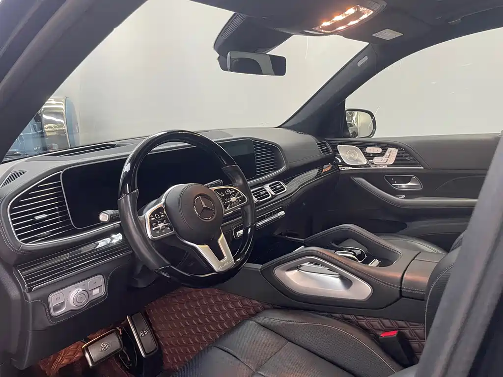 Mercedes-Benz GLS 2023 — фото 13