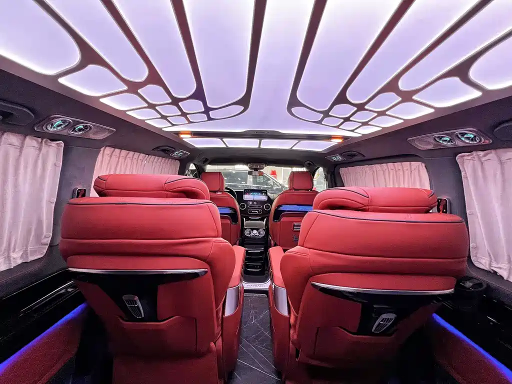 Mercedes-Benz Vito 2023 — фото 13