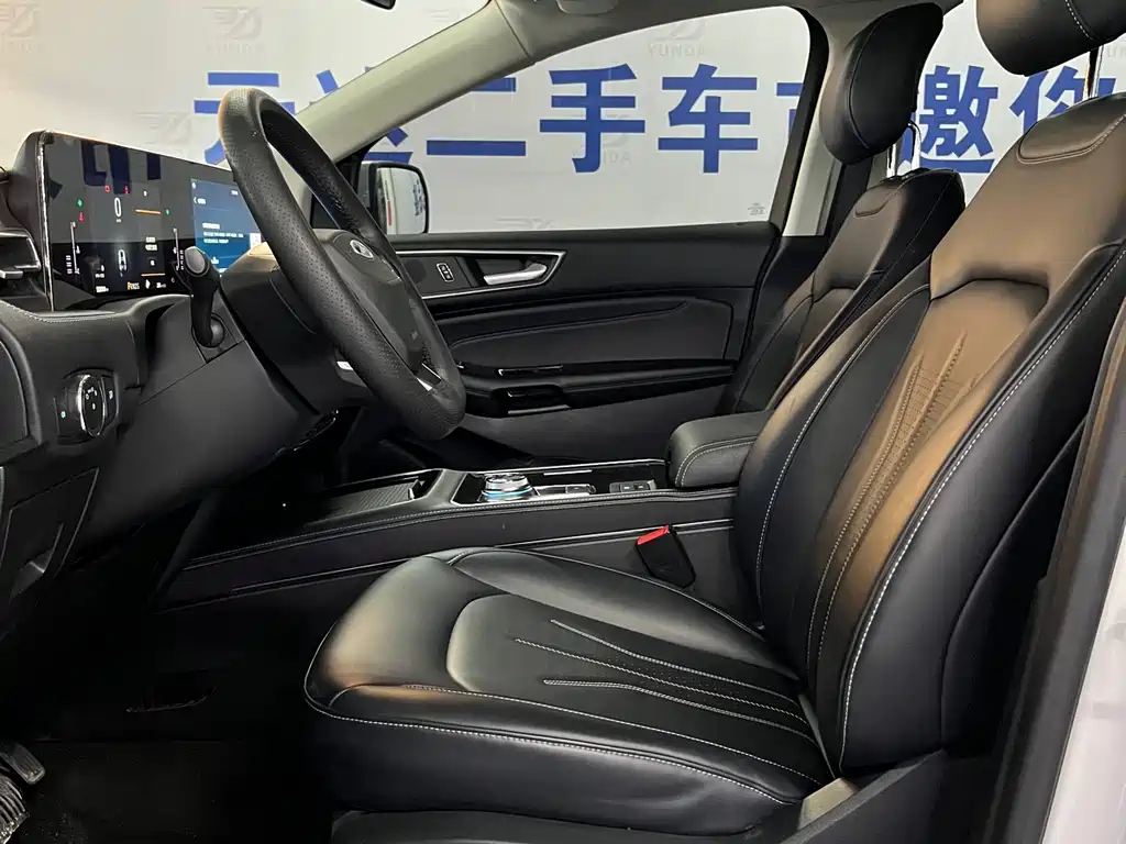 Ford Edge 2022 — фото 10