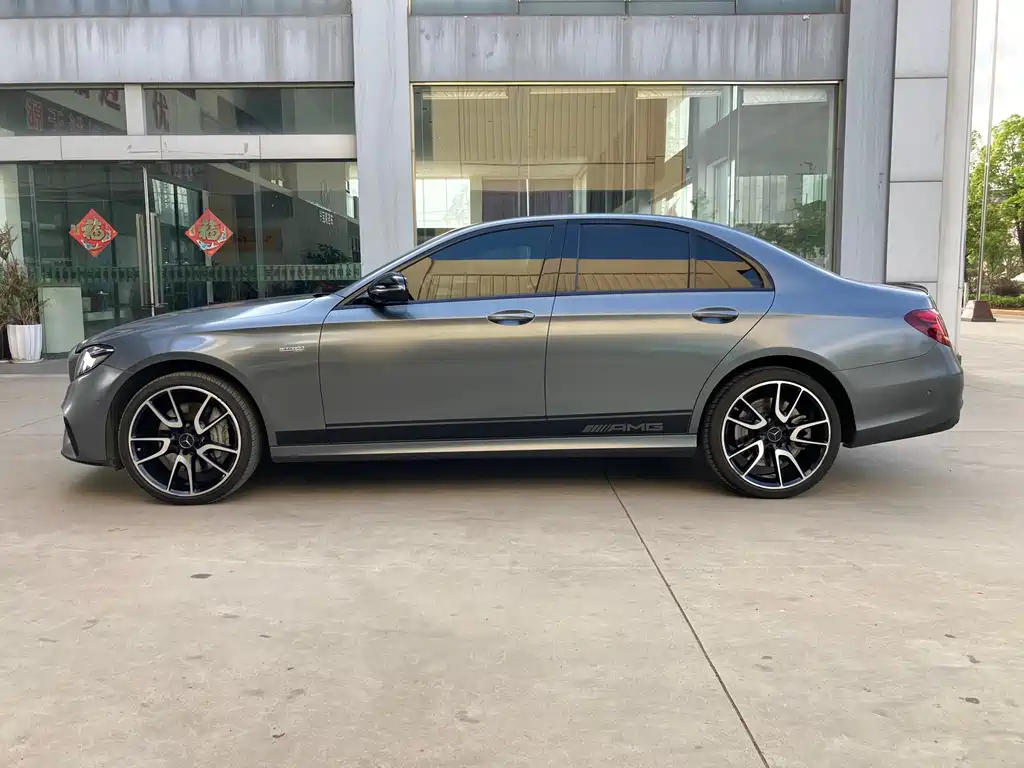 Mercedes-Benz E-Class AMG 2017 — фото 7