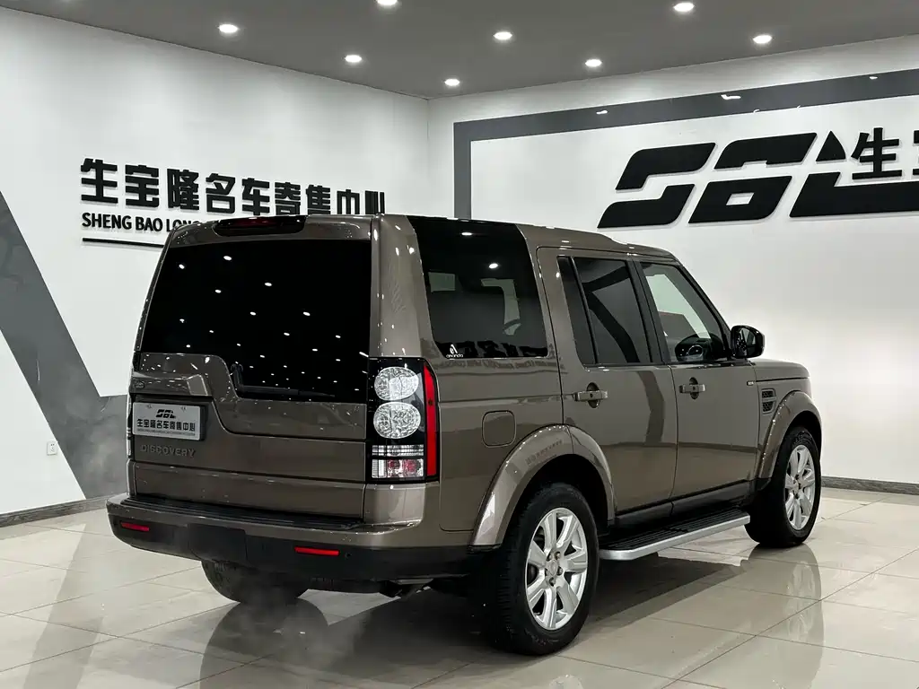 Land Rover Discovery 2015 — фото 4