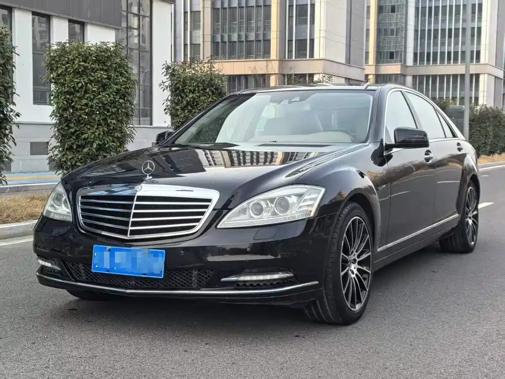 Mercedes-Benz S-Class 2011 — фото 1