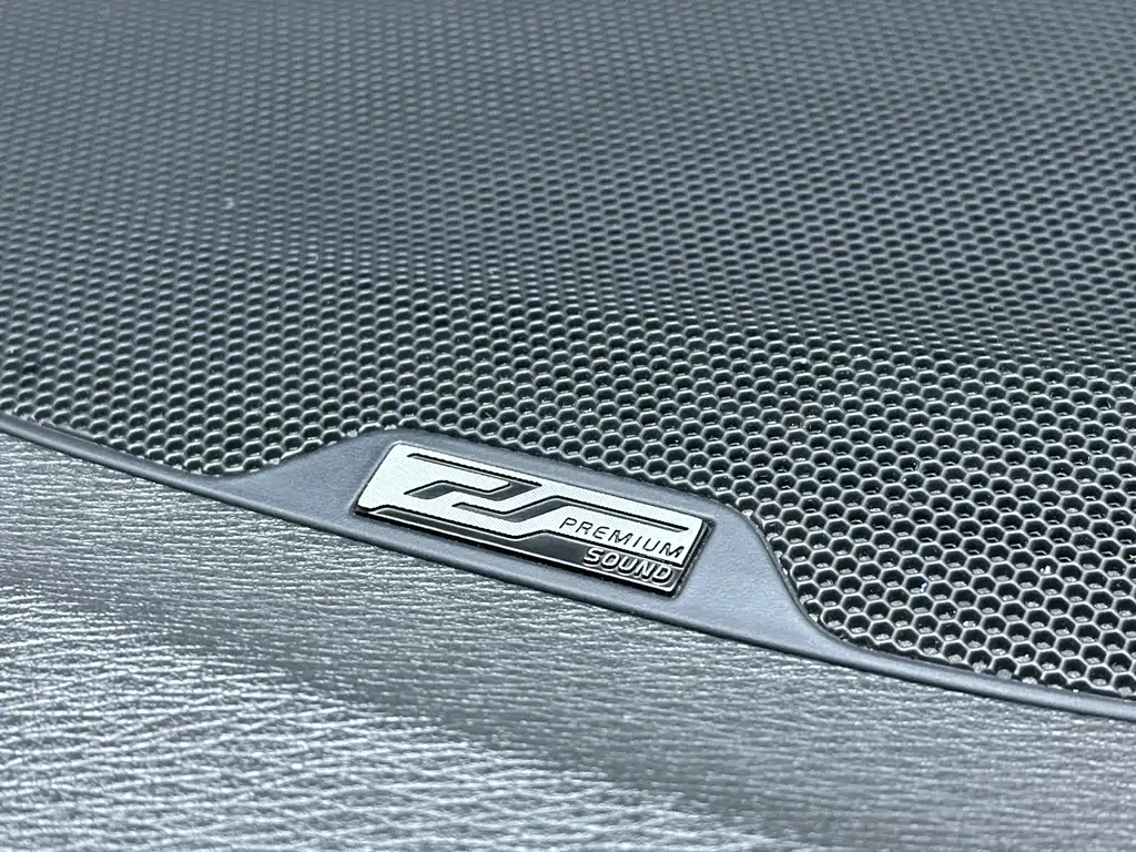 Volvo S60 2017 — фото 13