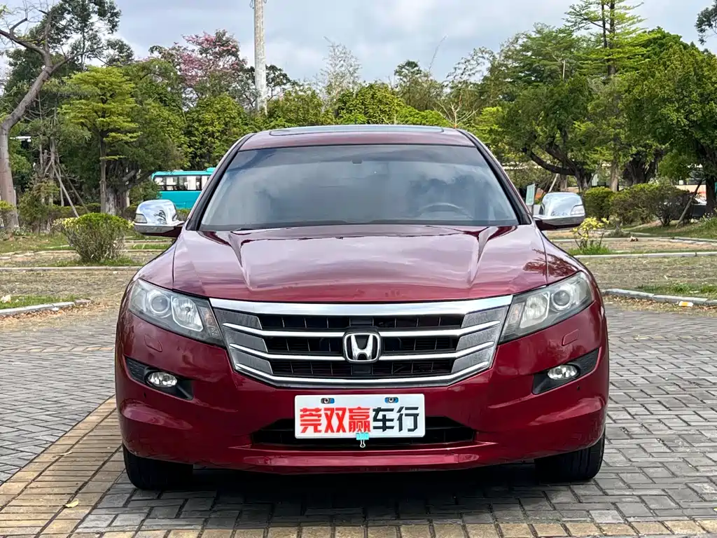 Honda Crosstour 2013 — фото 2