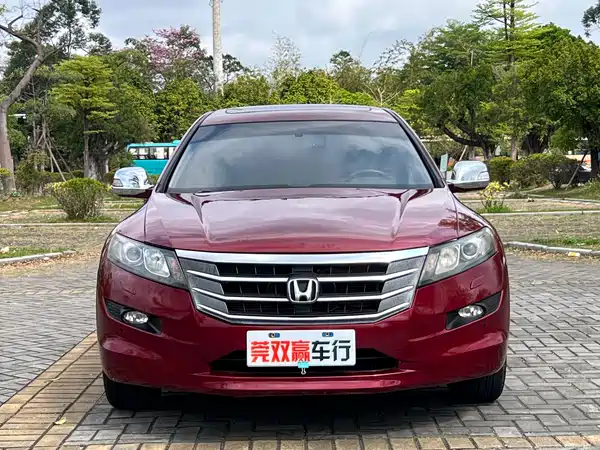 Honda Crosstour 2012