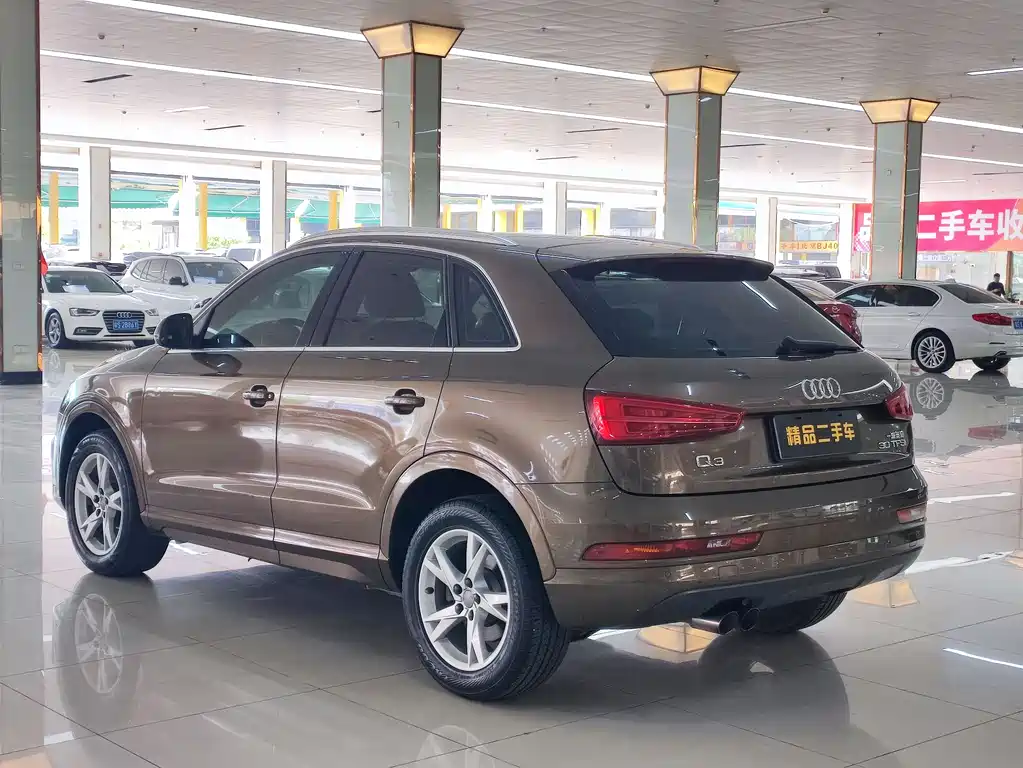 Audi Q3 2016 — фото 4