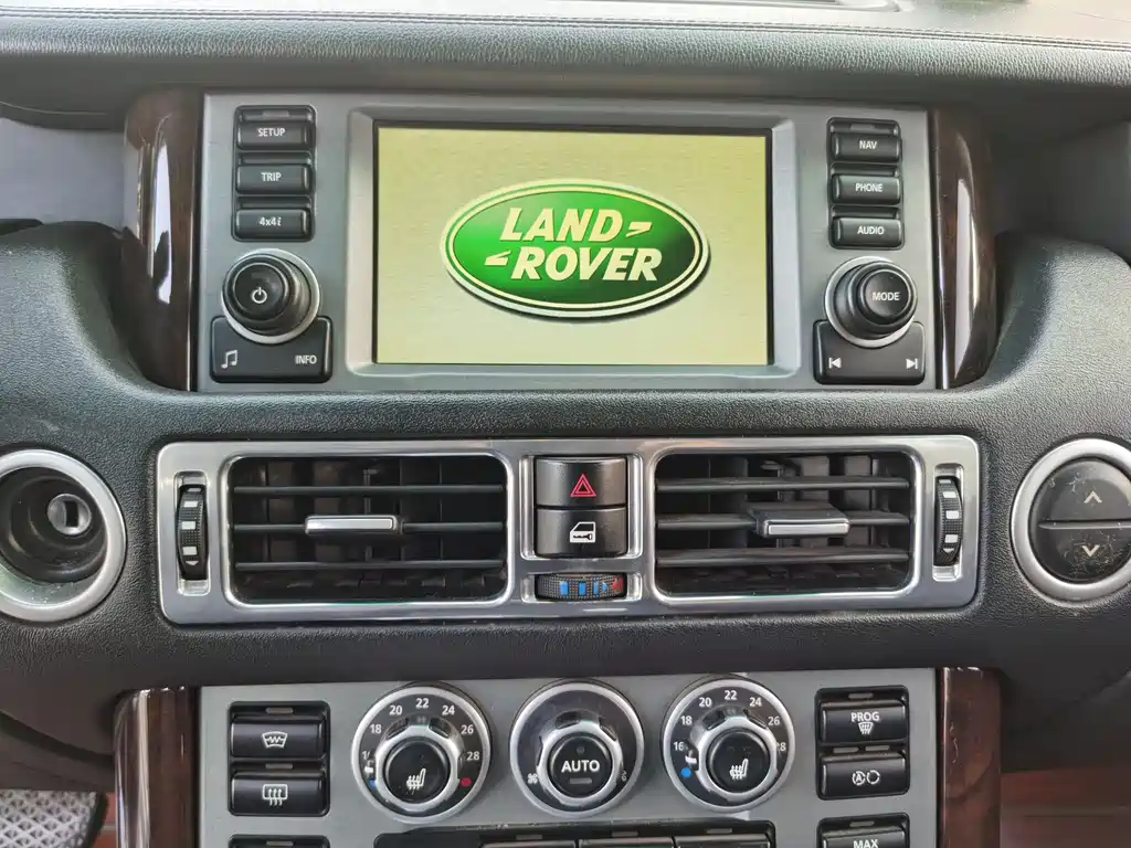Land Rover Range Rover 2008 — фото 17