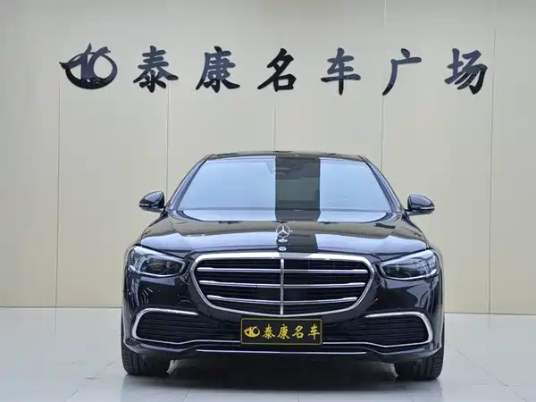 Mercedes-Benz S-Class 2024