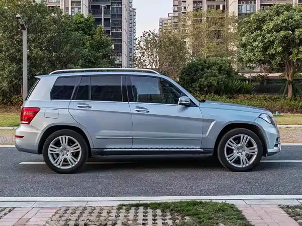 Mercedes-Benz GLK-Class 2015