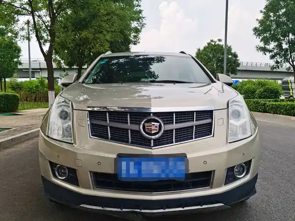 Cadillac SRX 2011