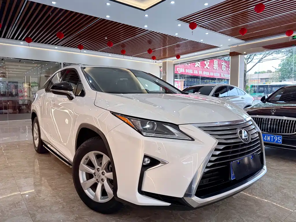Lexus RX 2017 — фото 3
