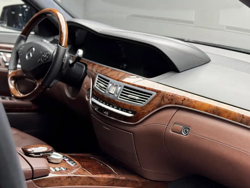 Mercedes-Benz S-Class 2012 — фото 23