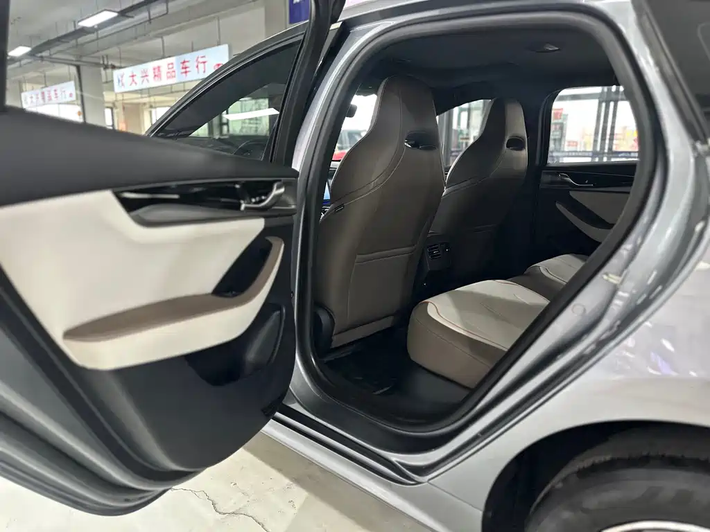 BYD Qin PLUS 2024 — фото 9