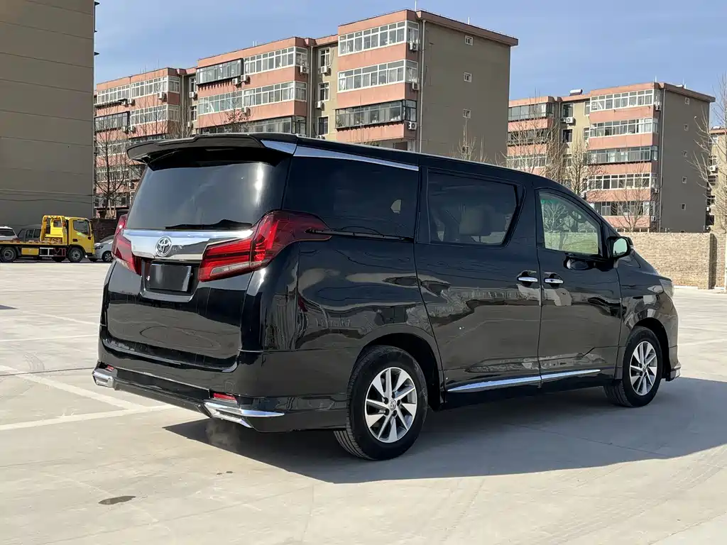 Toyota Alphard 2015 — фото 20