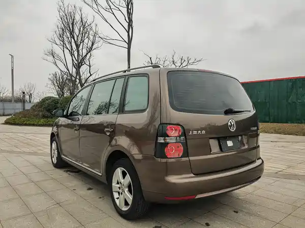 Volkswagen Touran 2014