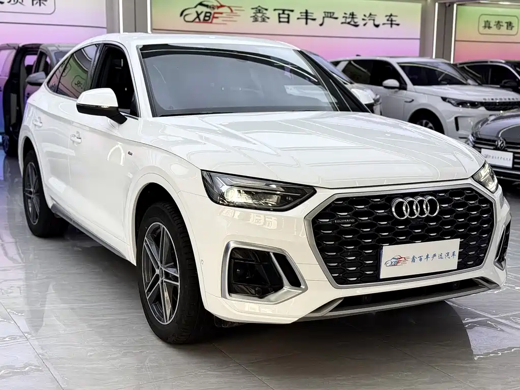 Audi Q5L Sportback 2023 — фото 3