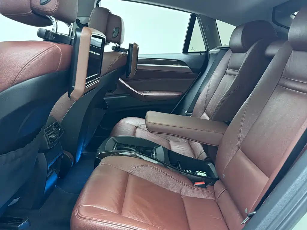 BMW X6 2013 — фото 10