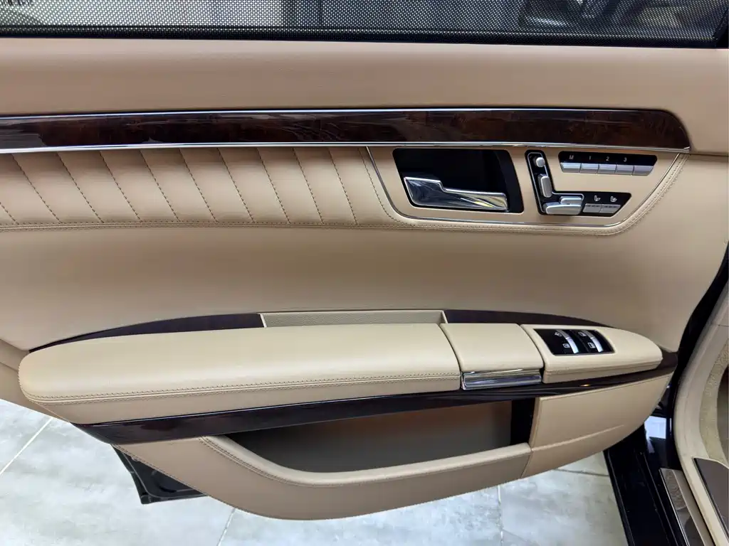 Mercedes-Benz S-Class 2012 — фото 17