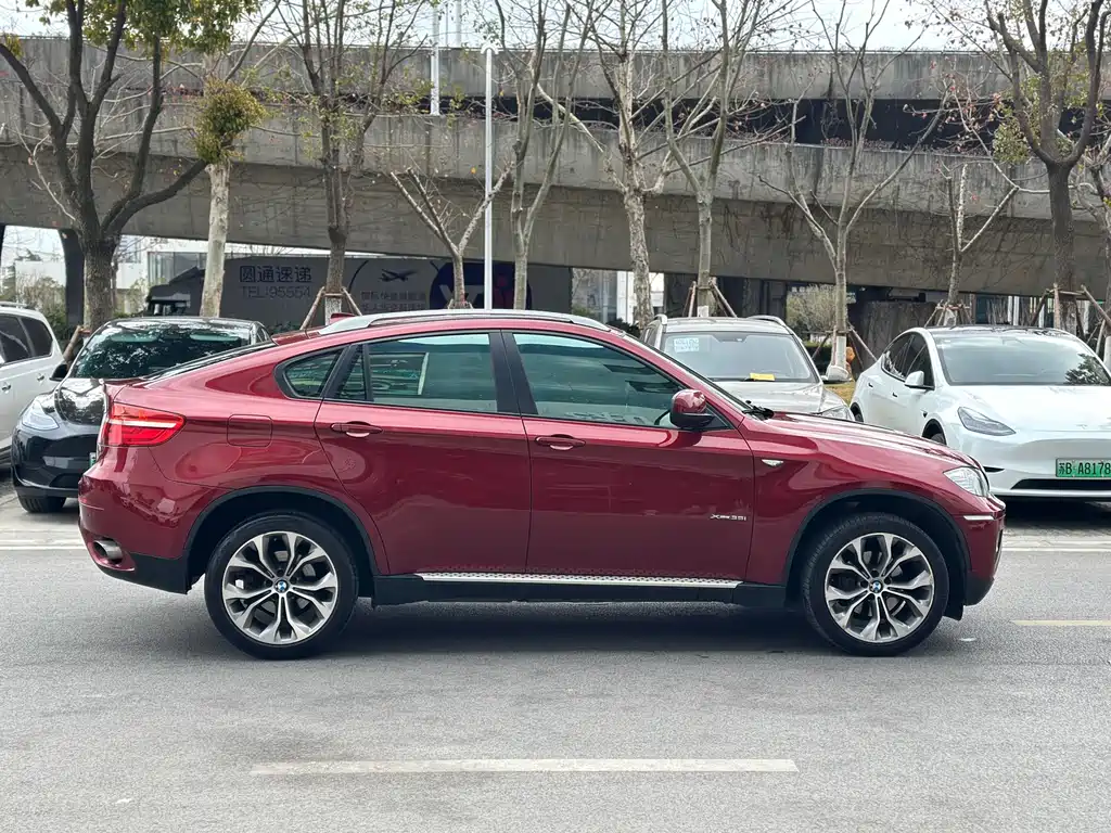 BMW X6 2014 — фото 12