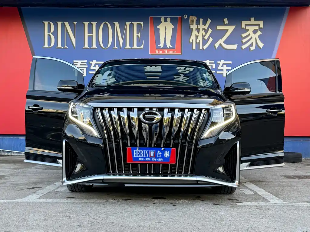 GAC Motor Trumpchi M8 2022 — фото 5