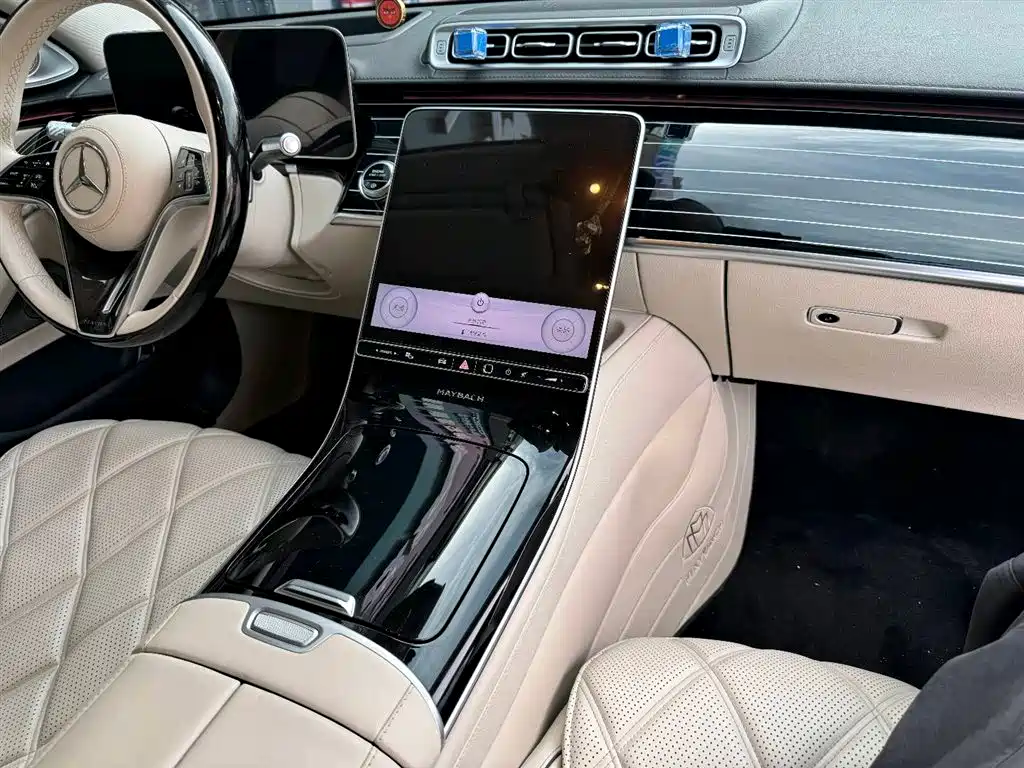 Mercedes-Benz Maybach S-Class 2022 — фото 8