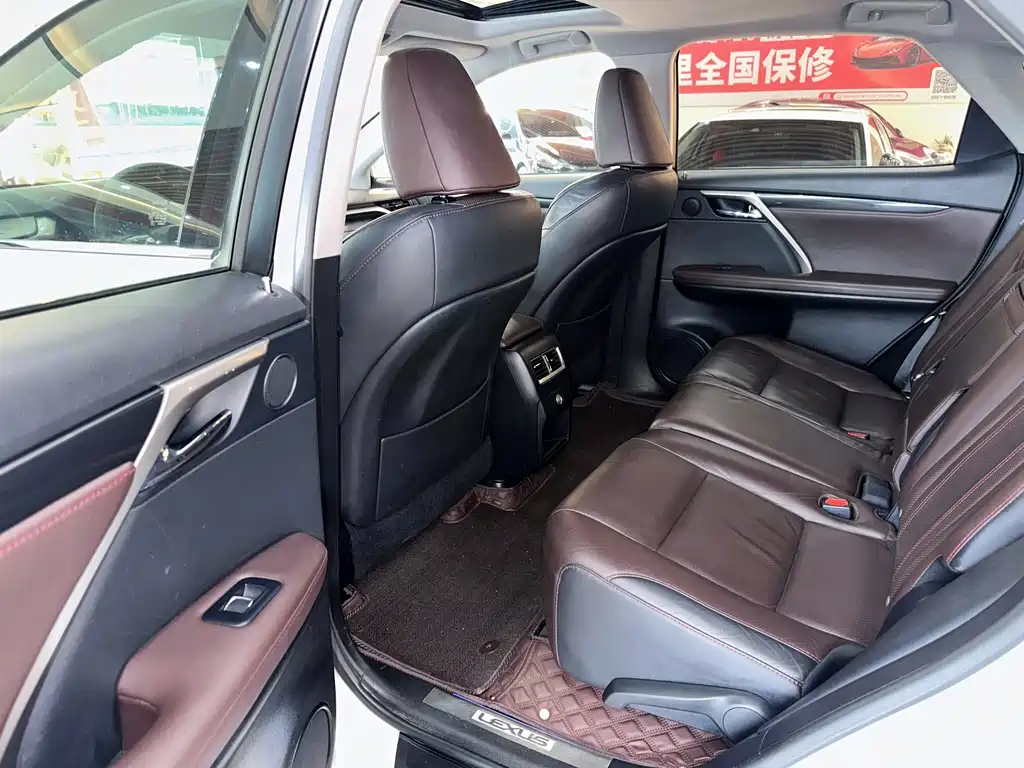Lexus RX 2017 — фото 12