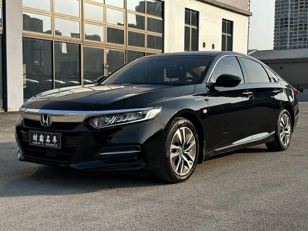Honda Accord 2019 — фото 1