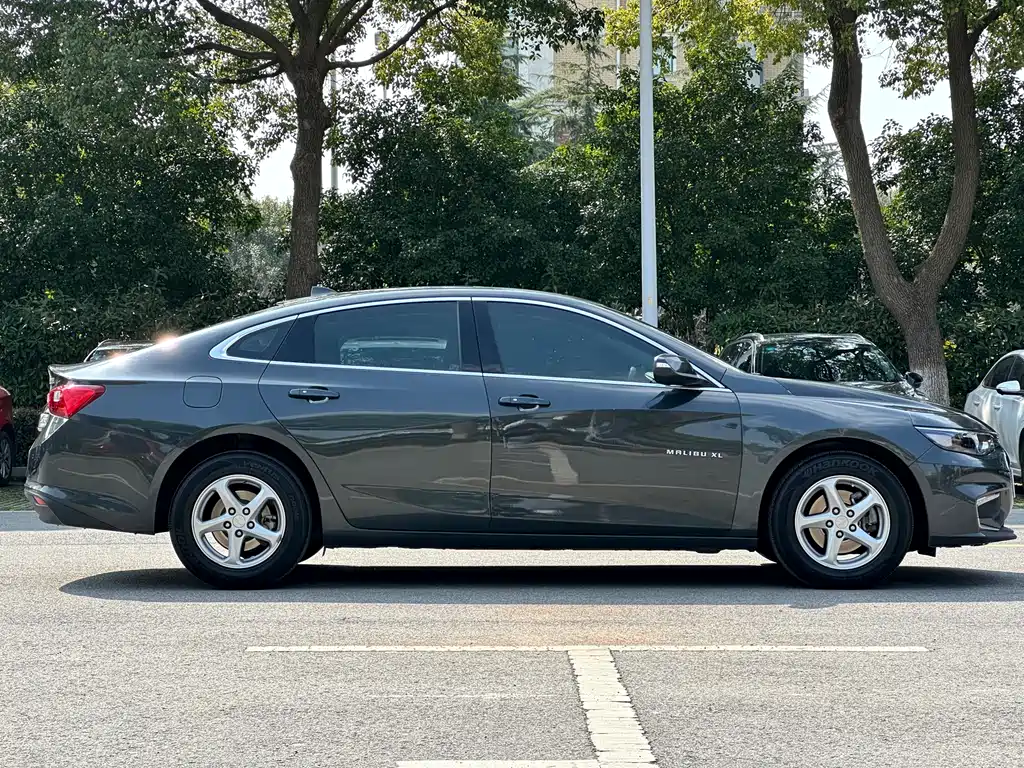 Chevrolet Malibu XL 2018 — фото 4