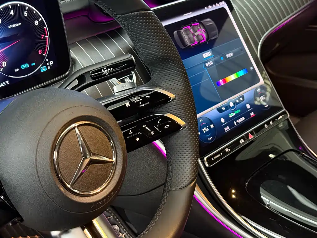 Mercedes-Benz C-Class 2022 — фото 16