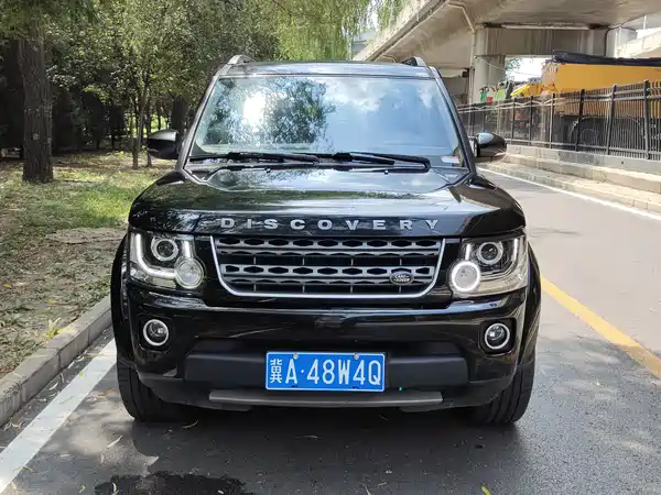 Land Rover Discovery 2015