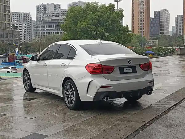 BMW 1 Series 2023