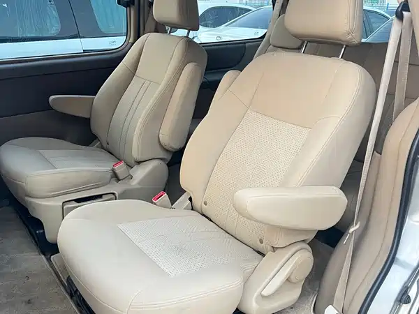 Buick GL8 2014