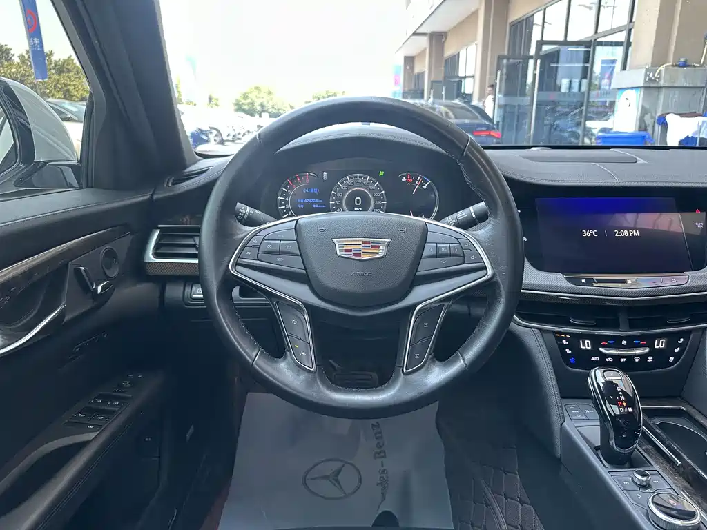 Cadillac CT6 2021 — фото 11