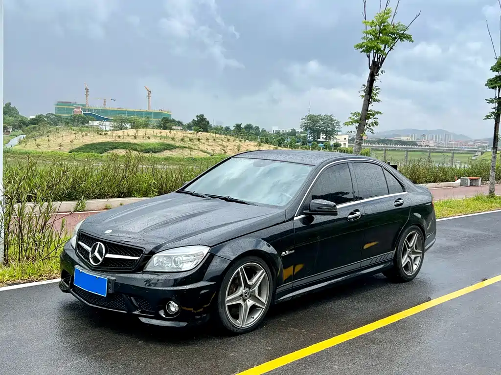 Mercedes-Benz C-Class AMG 2011 — фото 12