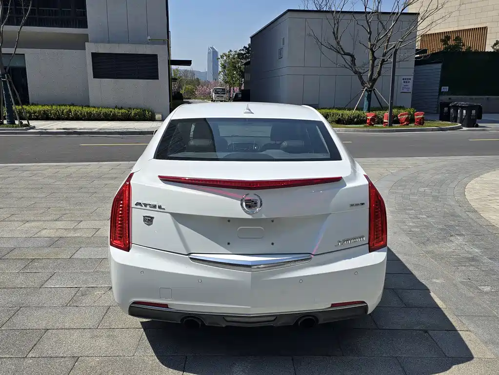 Cadillac ATS-L 2015 — фото 12