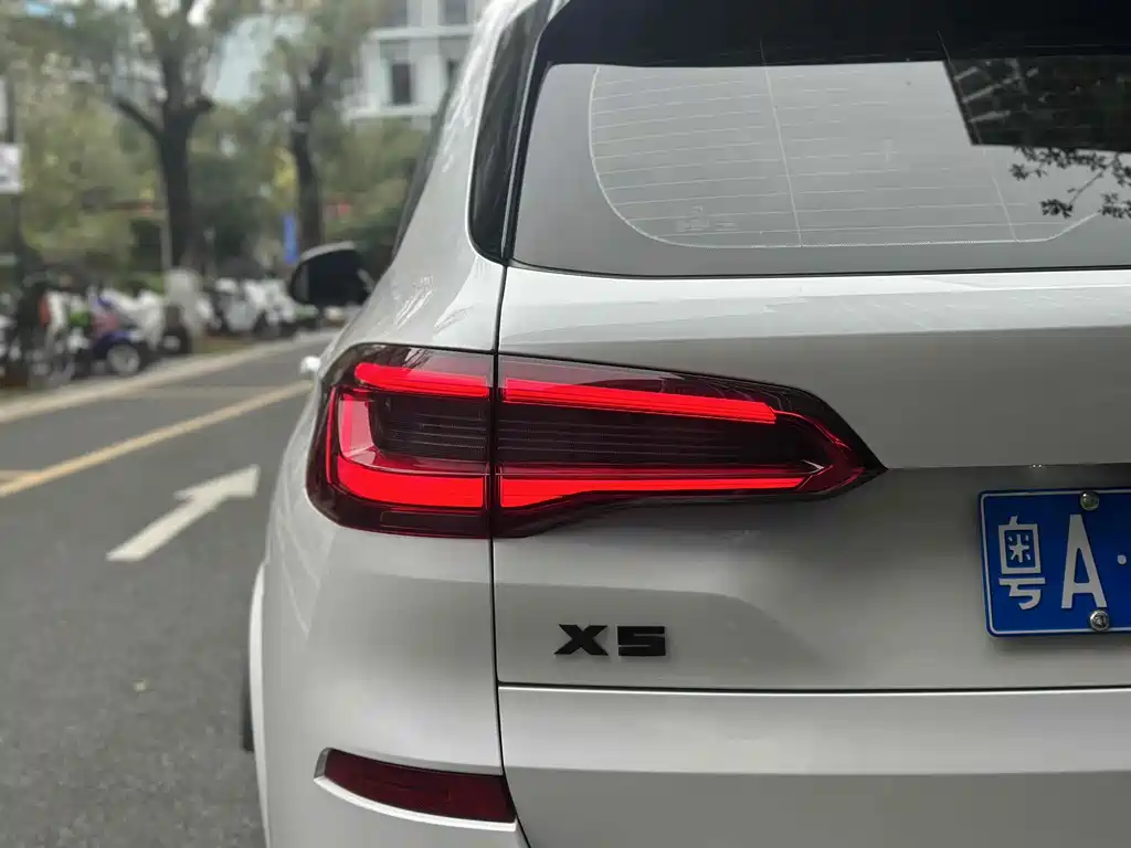 BMW X5 2019 — фото 14