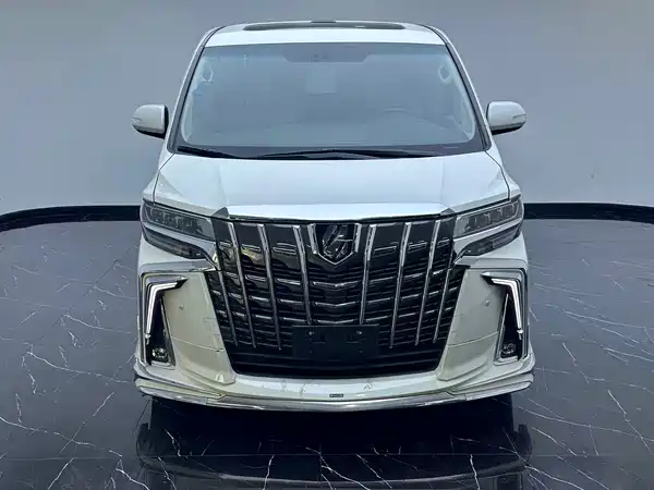 Toyota Alphard 2012