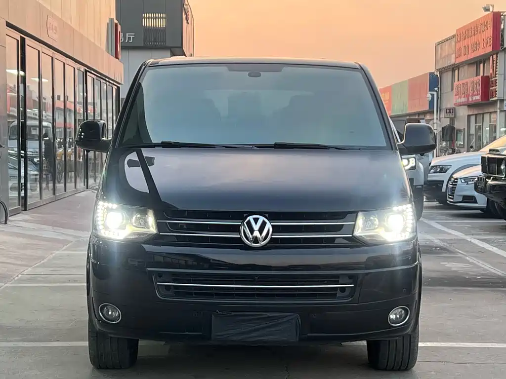 Volkswagen Multivan 2015 — фото 2