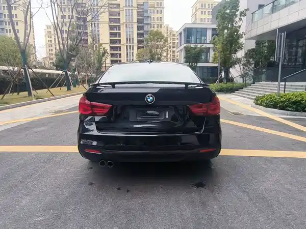 BMW 3 Series GT 2019
