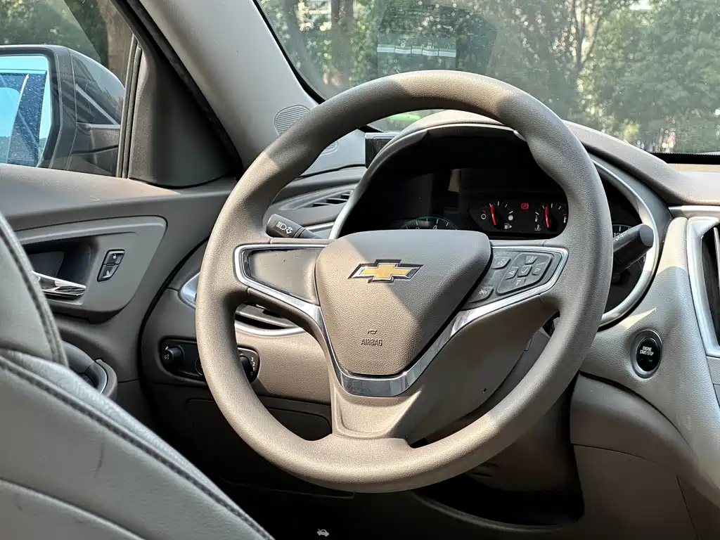 Chevrolet Malibu XL 2018 — фото 20