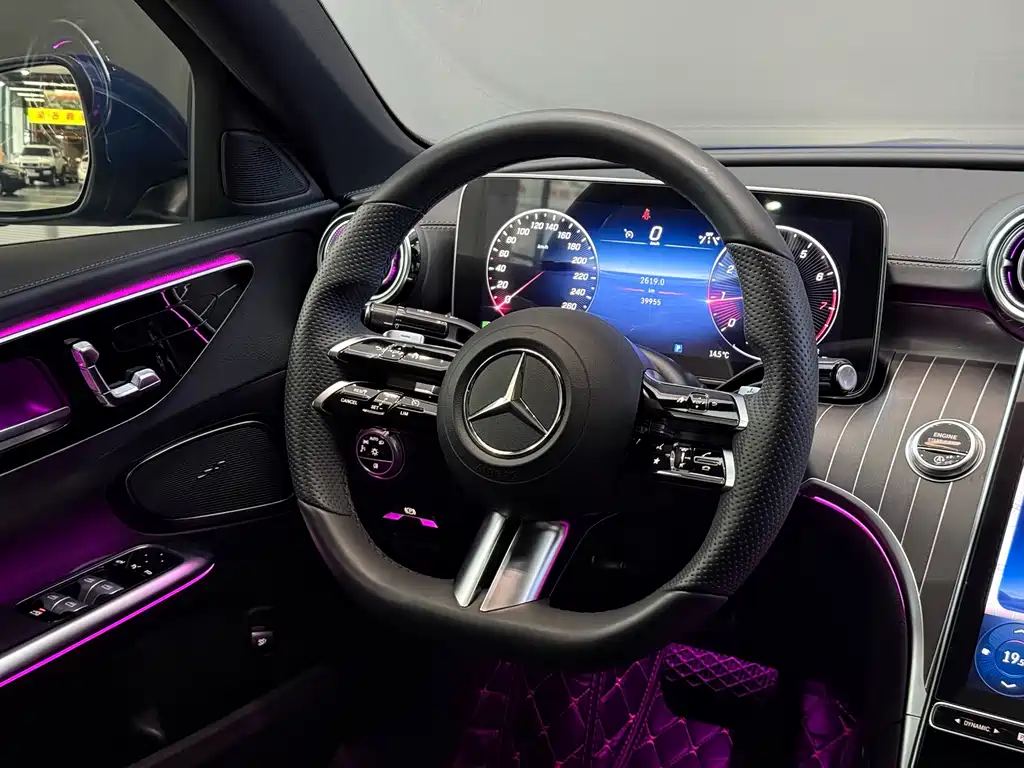 Mercedes-Benz C-Class 2022 — фото 20