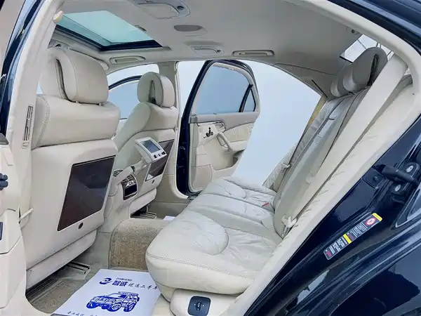Mercedes-Benz S-Class 2004