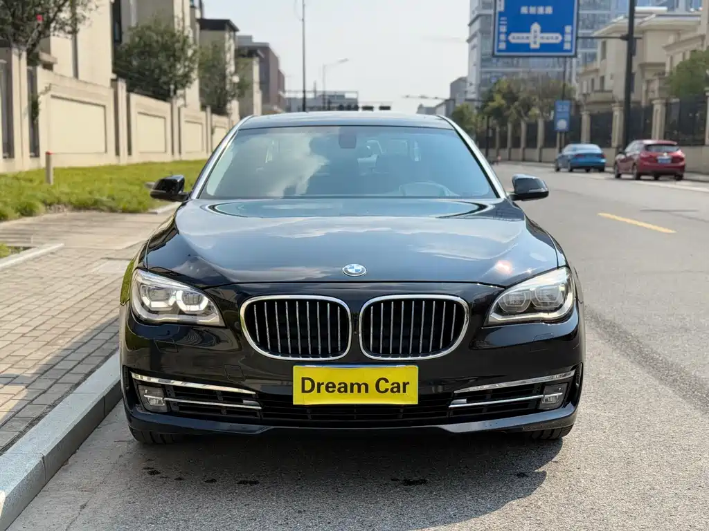 BMW 7 Series 2015 — фото 4