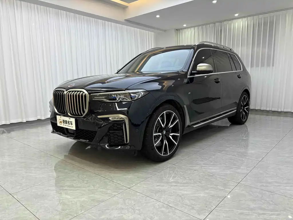 BMW X7 2020 — фото 1