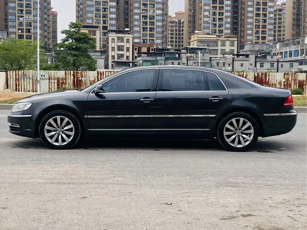 Volkswagen Phaeton 2012 — фото 4