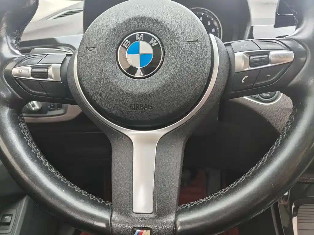 BMW X1 2020 — фото 8