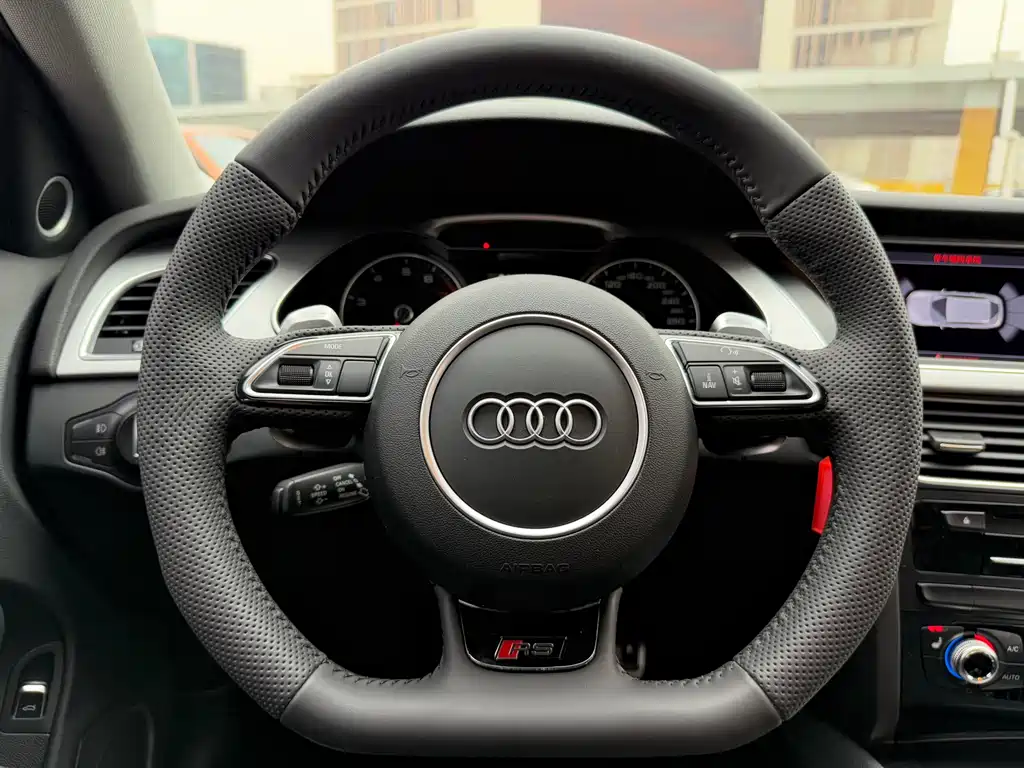 Audi A4 2016 — фото 26