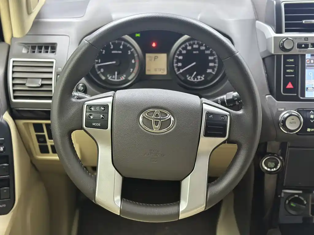 Toyota Prado 2017 — фото 12