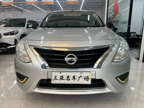 Nissan Sunny 2015