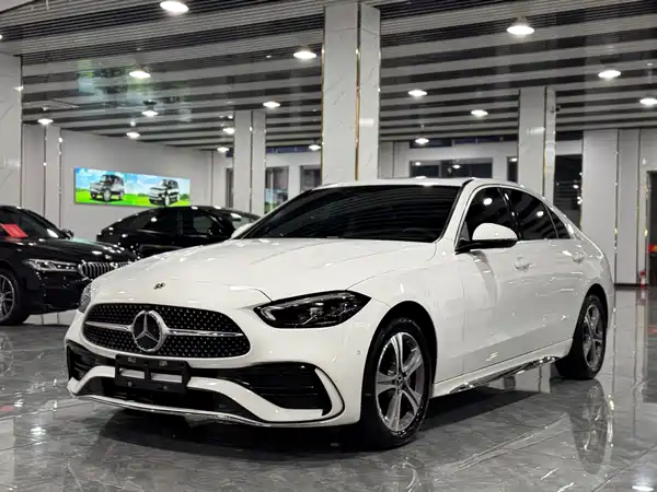 Mercedes-Benz C-Class 2022
